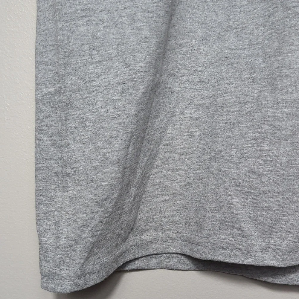 Fruit of the Loom Cotton Gray Novelty T-Shirt Unisex Medium Black Cat Impress Me